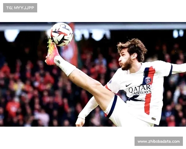 巴黎进攻复苏，维蒂尼亚与克瓦拉茨赫利亚助攻连线助球队重回正轨