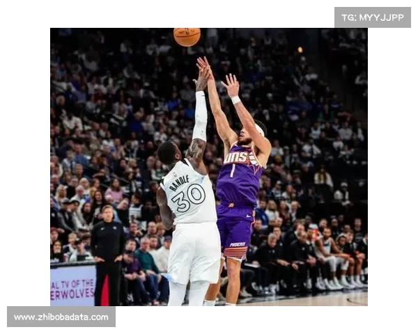 太阳布克伤病影响攻防，分享球策略应对主力缺阵