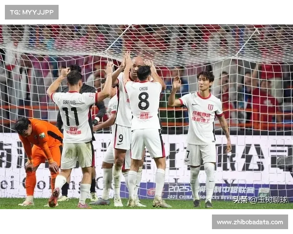 成都蓉城球员谈新赛季目标：利用罚分优势冲击冠军